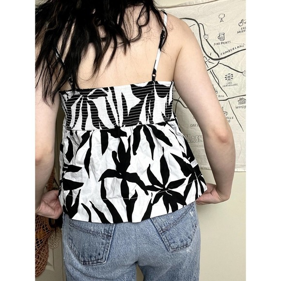 FREE ASSEMBLY small Hawaiian tank top - Picture 4 of 7